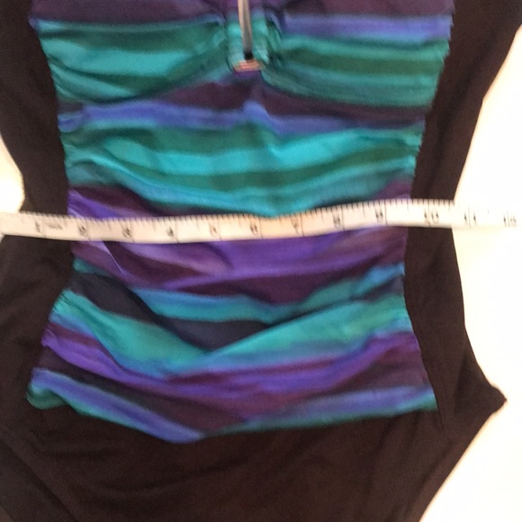 La Blanca Bathing Suit - Picture 15 of 17